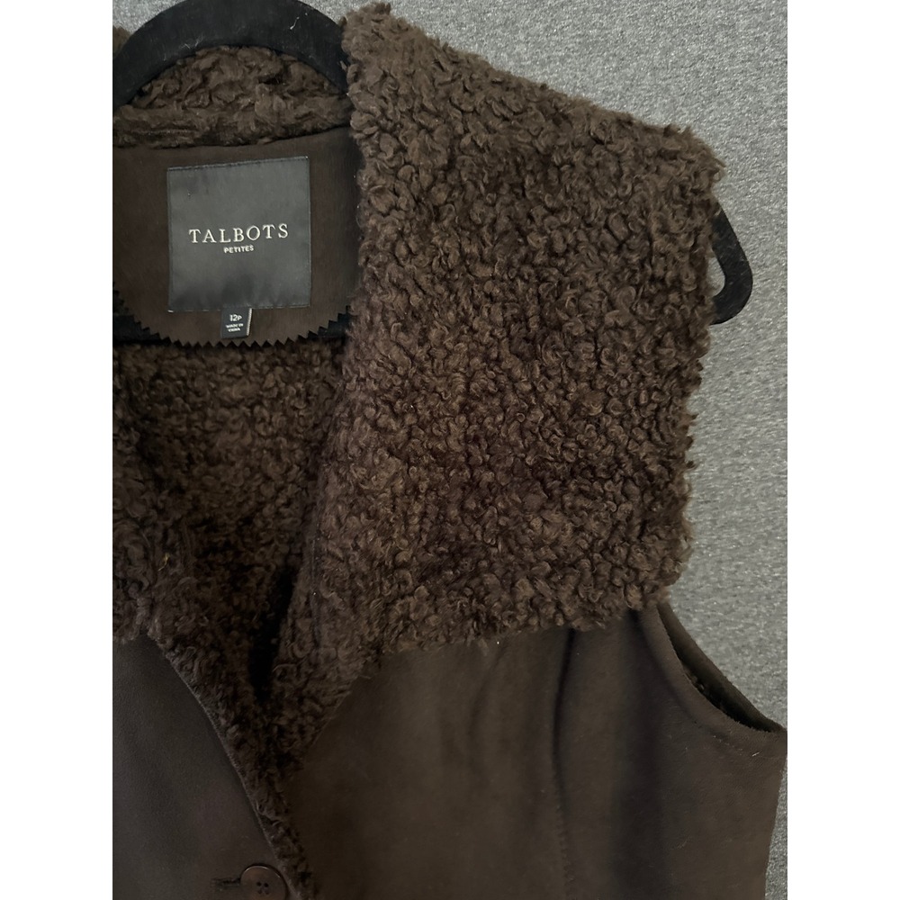 Talbots Petites Brown Faux Suede Sherpa Lined Vest Size 12P Button Front Pocket - Picture 5 of 9